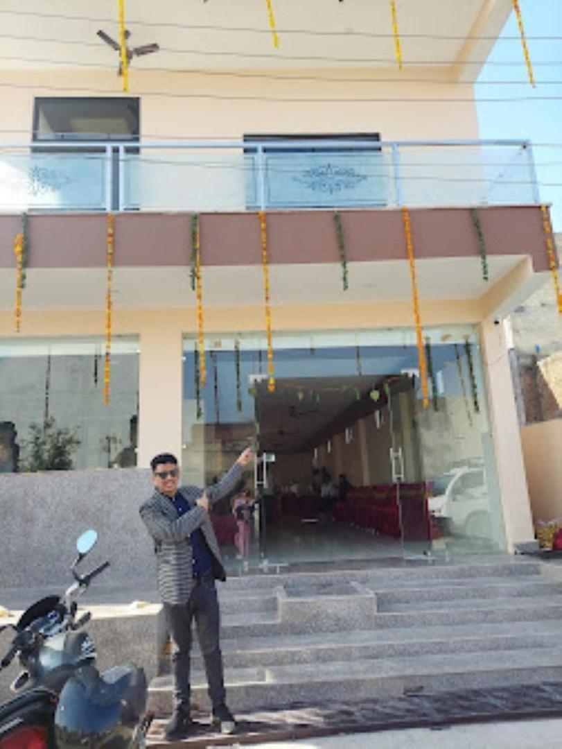 Hotel Shree Vilas Haridwar Exterior photo